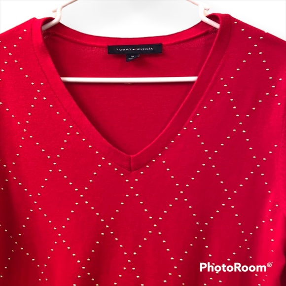 #21 Tommy Hilfiger Sweater Red Gold Studs WM SZ M V Neck 🥰 - Picture 3 of 11